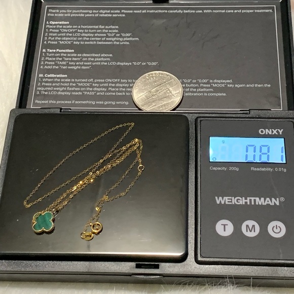 18k Solid Gold Clover Necklace-Green - Picture 6 of 6